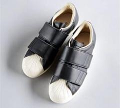 [新品タグ付き] adidas originals スニーカー 225