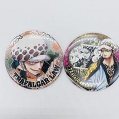 ワンピース　トラファルガー・ロー　コレクション缶バッジ ２個セット