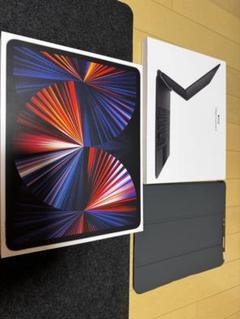 iPad Pro 12.9インチ (第5世代) + Magic Keyboard