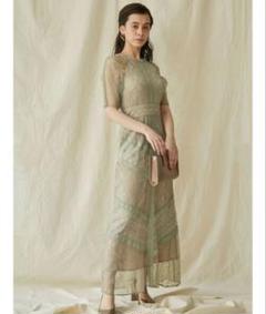 j【美品】ラグナムーン ワンピース 結婚式 オケージョン パーティー
