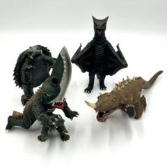 バンダイ　ギロン　ガメラ　特撮　怪獣　フィギュア　レトロ　激レア　入手困難 ガメラ、ギャオス、ギロンのレトロテイストソフビフィギュアが