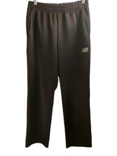New Balance ブラックジャージパンツ