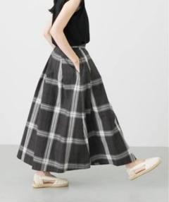 かぐれ（カグレ）の「リネンコットンタックスカート（スカート