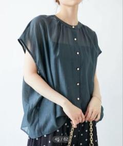 今期新品　ルクールブラン　《手洗い可能》シアーギャザーフレンチ2wayブラウス