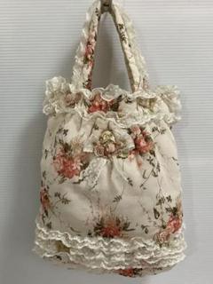さえら　アキアカネ 花柄フリル中型手提げ