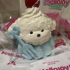 mellojoyトーストストロベリーアイスクリームてるてる坊主、チーズ、プリン犬 mellojoyトーストストロベリーアイスクリームてるてる坊主