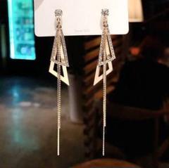 ★大人気♡トライアングル♡ピアス♡キラキラ♡韓国♡ゴールド♡送料無料