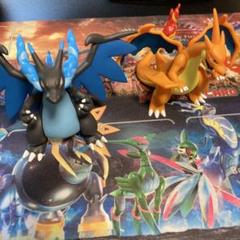 ポケットモンスター 組立可動 メガリザードンXY 2種 ガシャポン