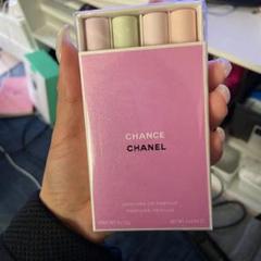 CHANEL クレヨンパフューム 限定品