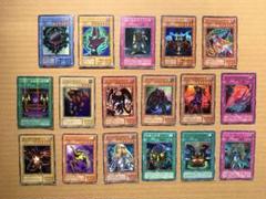 遊戯王 初期 2期 光り物 まとめ売り - メルカリ