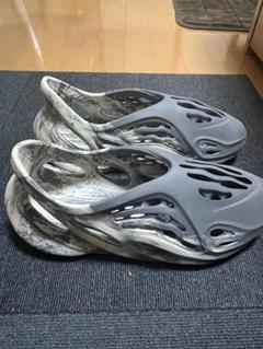 2025年最新】yeezy foam runner mx graniteの人気アイテム