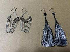 ピアス　二つセット　大きめ　ハンドメイド　タッセル
