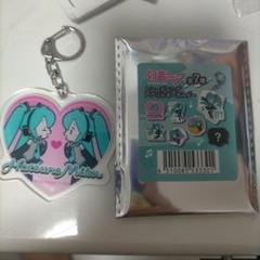 メルカリは転売対策しろ】初音ミクアクリルキーホルダー【ヤフー