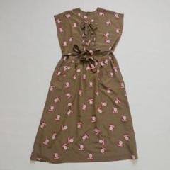 PINK HOUSE ノースリーブ　ワンピース　リボン　ピンタック　サンタ　総柄