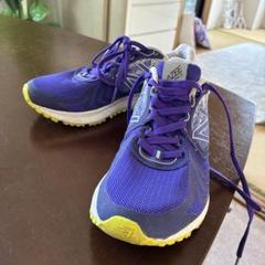 New Balance Pace 紫色 スニーカー　22.5