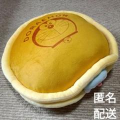ドラえもん　ひょっこりクッション