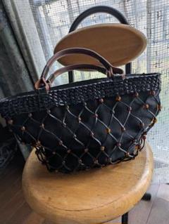 ビーズ付き黒トートバッグ✶新品未使用✶黒色✶生地✶レザー