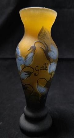 数量限定価格!! 特々大 躍馬 花瓶 カメオ彫り 被せガラス 高さ32cm エミールガレ - ガラス