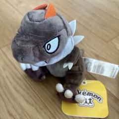 【貴重】ポケモン　ポケモンセンター　ぬいぐるみ　チゴラス 696 ぬいぐるみ Pokémon fit チゴラス ｜【公式】ポケモン