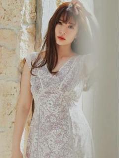 2025年最新】lace trimmed floral dress her lip toの人気