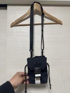 2025年最新】apc サコッシュの人気アイテム - メルカリ
