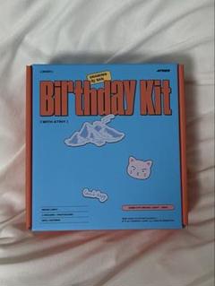新品未開封 ATEEZ サン センイル MD トレカ ライト キーリング Amazon.co.jp: ATEEZミンギ 誕生日 センイル MD マスコット
