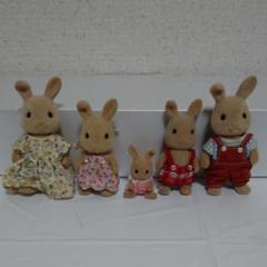 シルバニアファミリー初期 人形です。