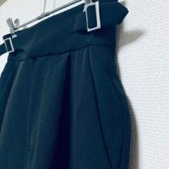 ガウチョパンツ　タックパンツ　黒　(36)　ウエストベルト　個性　アシンメトリー