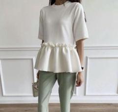【美品！】バースデーバッシュ　ペプラム　ニット　トップス　ホワイト