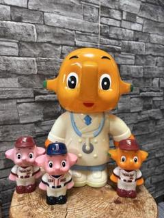 サトちゃん先生　楽天イーグルス　RED SOX
貯金箱
全4体 サトちゃん先生イーグルスRED SOX 貯金箱 全4体