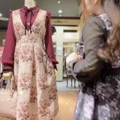 【美品】axes femme クラシックローズ柄ジャンスカ　ベージュ
