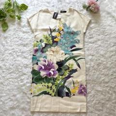 花柄 オフタートル半袖ワンピース ＜富貴花/牡丹/黒橙＞ | 京