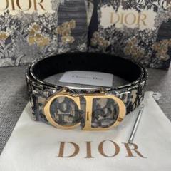 Christian Dior ロゴ入りベルト 2本セット Christian Dior ロゴ入りベルト - メルカリ