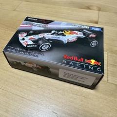 トミカプレミアム レッドブルRB16B No.33 ありがとうカラー　F1のサムネイル