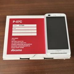 未使用パナソニック NTTドコモ Android P-07C ホワイト 価格.com - 『本体 斜め White』 P-07C docomo [White] の製品画像