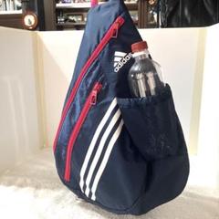 『美品未使用』adidas ネイビー スリングバッグ