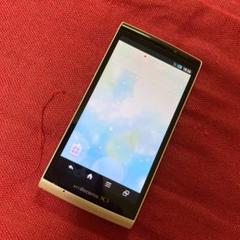 AQUOS PHONE スマートフォン SH-01E