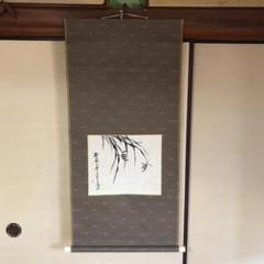 値下げ　掛け軸　日本画　水墨画　作者読めません　椿山？ m94730171708_1.jpg?1654151146