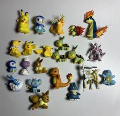 ポケモンミニフィギュア178個・台座11個合計189個セット販売・バラ売り不可 ポケモンミニフィギュア178個・台座11個合計189個セット販売