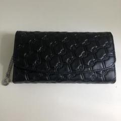 ロベルタディカメリーノ長財布