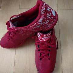 asics レッド シューズ