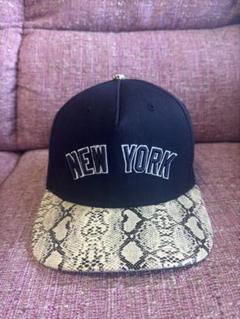Newera NEW YORK スネーク 蛇柄 キャップのサムネイル