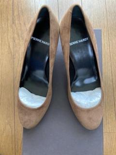 美品 PIERRE HARDYピエールアルディ パンプス スエード38イタリア製 美品 PIERRE HARDYピエールアルディ パンプス スエード38イタリア製