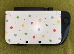【美品】Nintendo 3DS LL とびだせどうぶつの森　（訳あり）