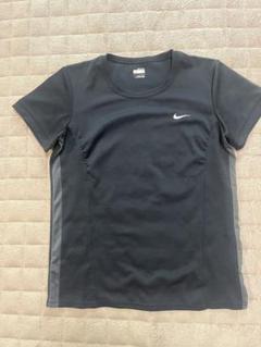 Nike ブラック Tシャツ Lサイズ