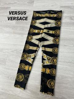 VERSUS VERSACE デニム ジーンズ ライオンプリント 裾カットオフ