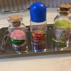 カラフル星の砂装飾用砂 ミニボトルセットトレーは付きません