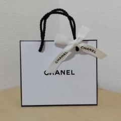 CHANEL ガブリエル リボン包装ショッパー付き 35ml CHANEL シャネル ギフトバッグ リボン付き ショッパー 小 - メルカリ