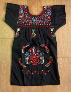 【3-4歳サイズ】キッズ メキシカン刺繍 ワンピース 黒 赤刺繍のサムネイル