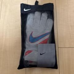 Nike MATCH キーパーグローブ ホワイト/レッド/ブルー
